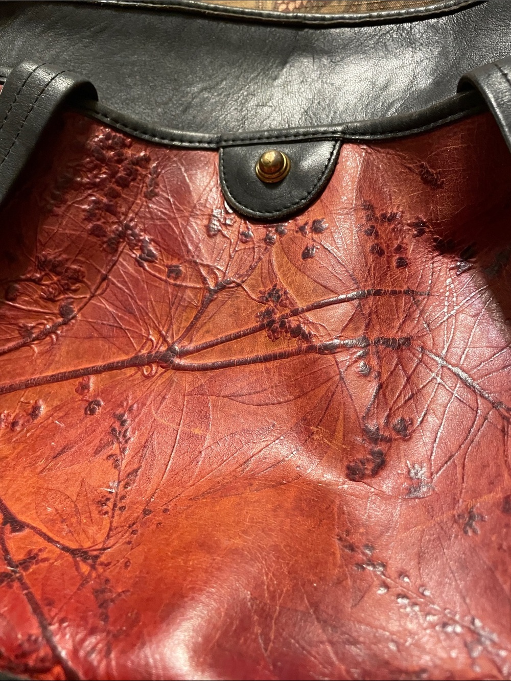 C L Whiting Leaf Leather Commuter Bag
